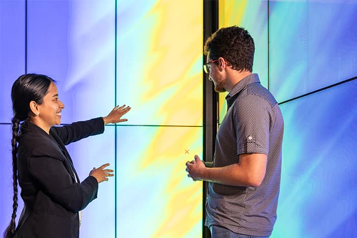 Dr. Deshpande explaining to her student, Lucas Eduardo E. Tijerina Poinsot, the projection of the ionospheric structures on the ground.